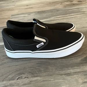Vans Comfy Cush black slip on Vans